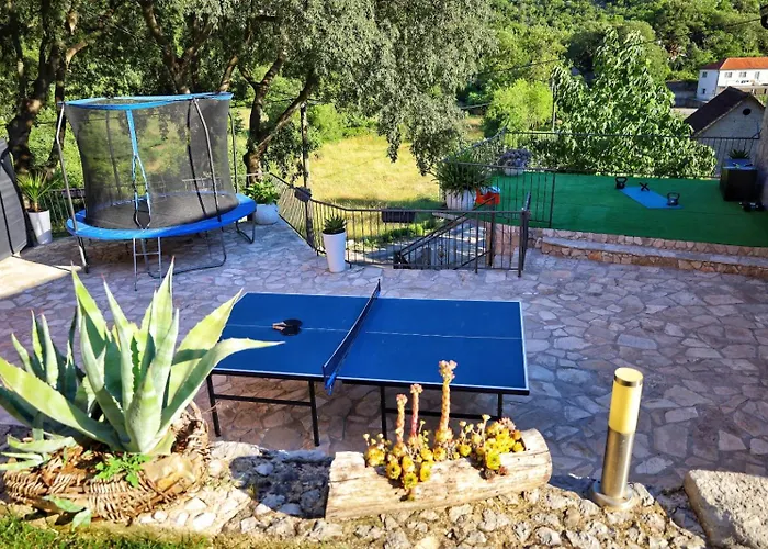 فيلة Cliffside Vilic Vrgorac